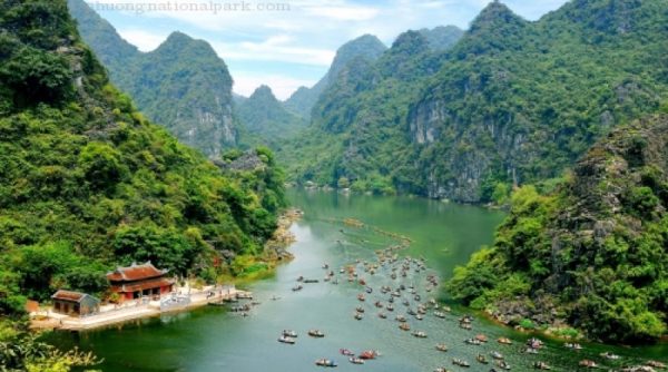 Hoa Lu - Trang An day tour